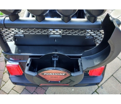 Divvietīgs bērnu elektromobilis Jeep S2388 Black
