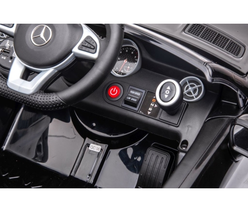 Divvietīgs bērnu elektromobilis Mercedes SLC 300 White