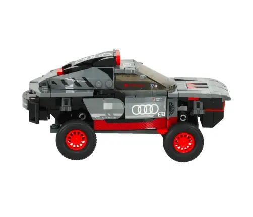 RC auto 1:30 Audi RS Q e-tron spilventiņi