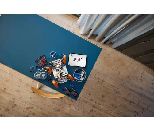 LEGO Technic NASA Apollo - pojazd LRV 42182