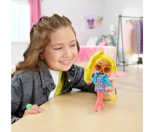 591658EUC L.O.L. Surprise Tweens Core Doll - Hana Groove