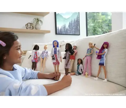 Barbie Nurse Doll GTW39