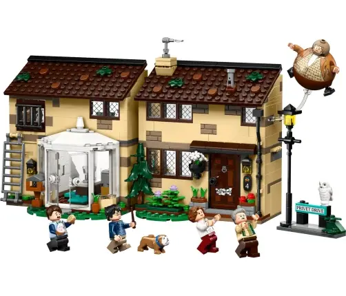 LEGO Harry Potter TM Privet Drive: Aunt MargeS Visit 76451