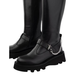 Women's boots